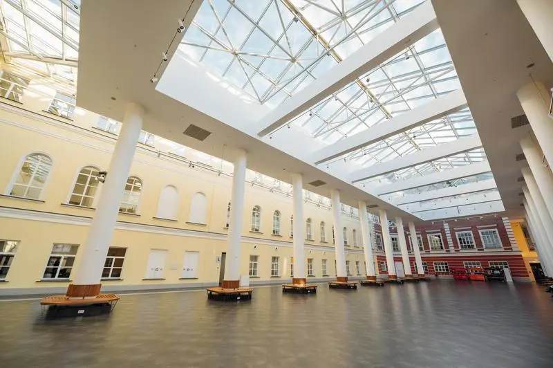 الجامعة الوطنية للبحوث "المدرسة العليا للاقتصاد"