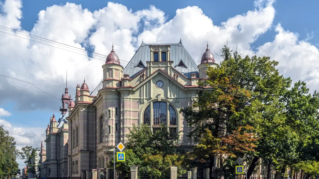 دانشگاه دولتی الکتروتکنیک سن پترزبورگ «لتی» به نام و.ای. اولیانوف (لنین)