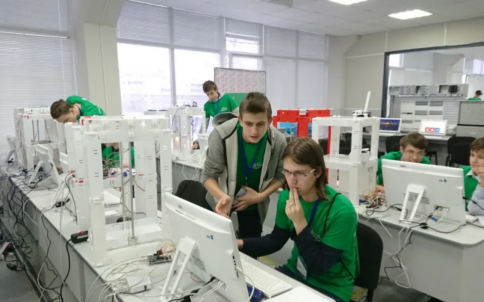 دانشگاه دولتی الکتروتکنیک سن پترزبورگ «لتی» به نام و.ای. اولیانوف (لنین)