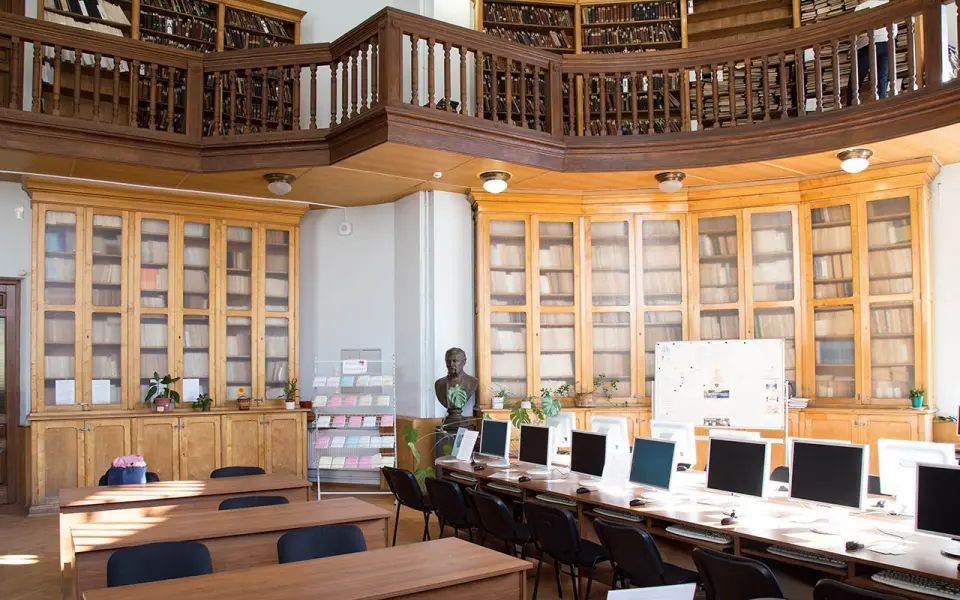 دانشگاه دولتی الکتروتکنیک سن پترزبورگ «لتی» به نام و.ای. اولیانوف (لنین)