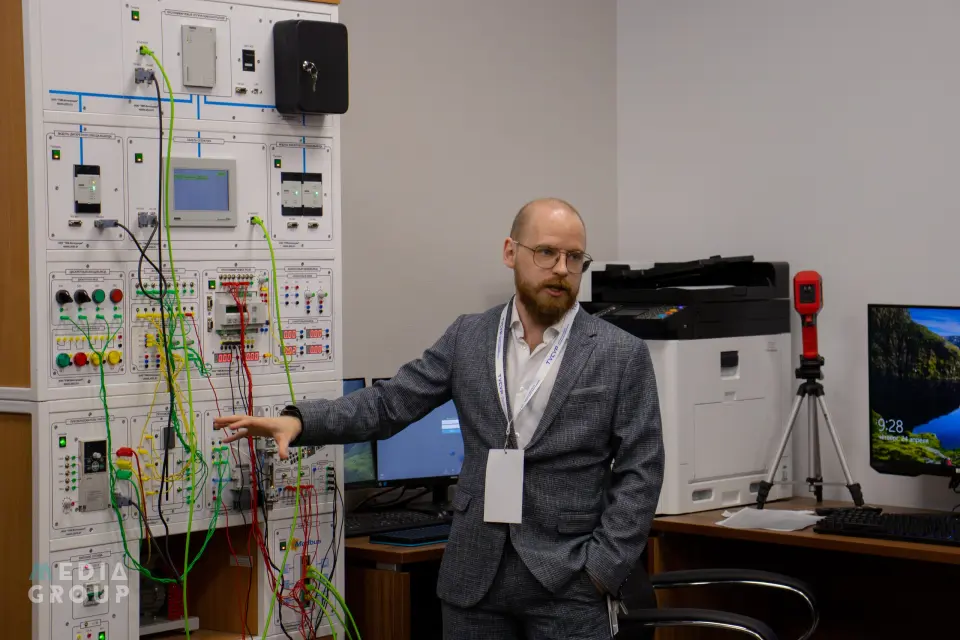 جامعة تومسك الحكومية لأنظمة التحكم والإلكترونيات الراديوية