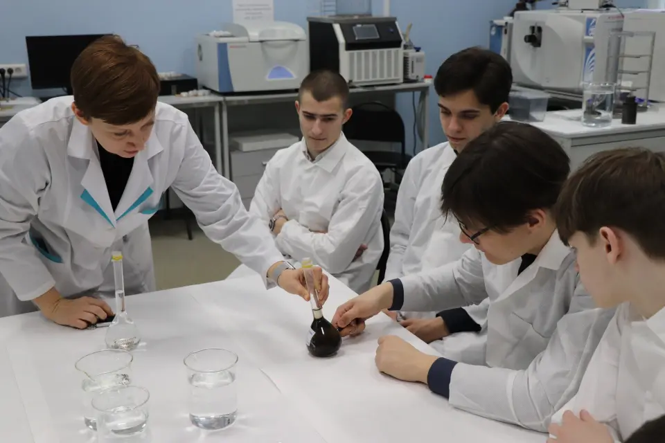 Institución Federal Estatal Presupuestaria de Educación Superior "Universidad Técnica Estatal de Tambov"