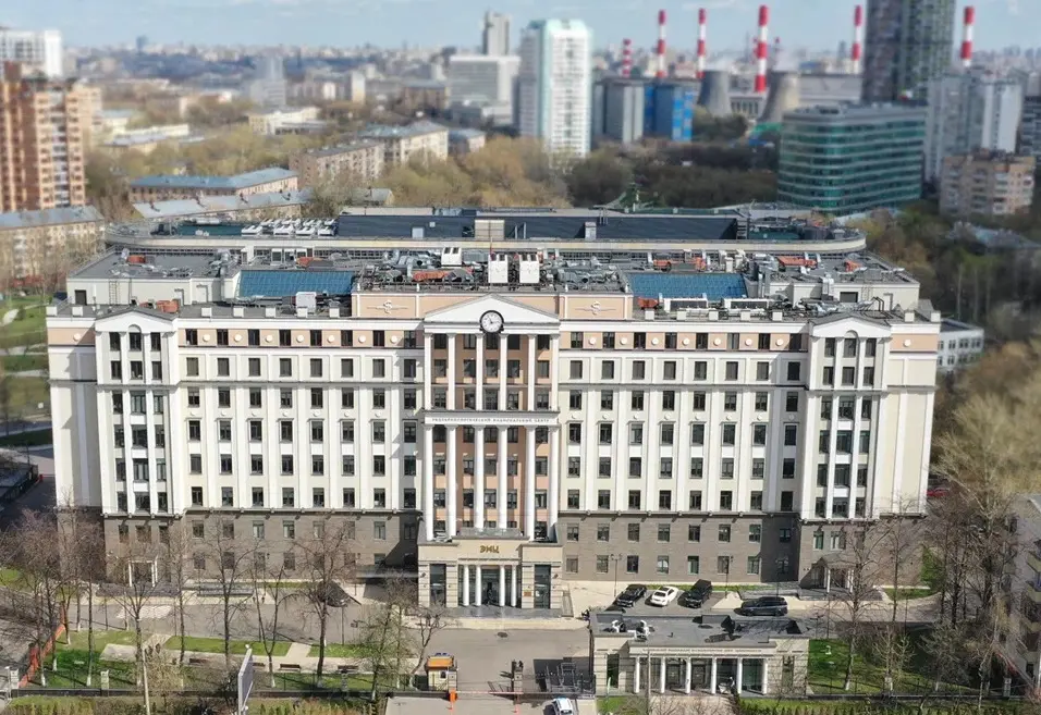Главный корпус