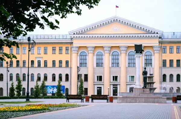 جامعة تومسك الحكومية لأنظمة التحكم والإلكترونيات الراديوية