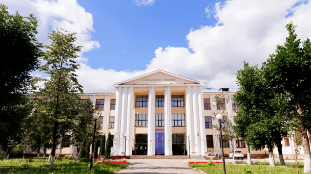 伊万诺沃国立理工大学